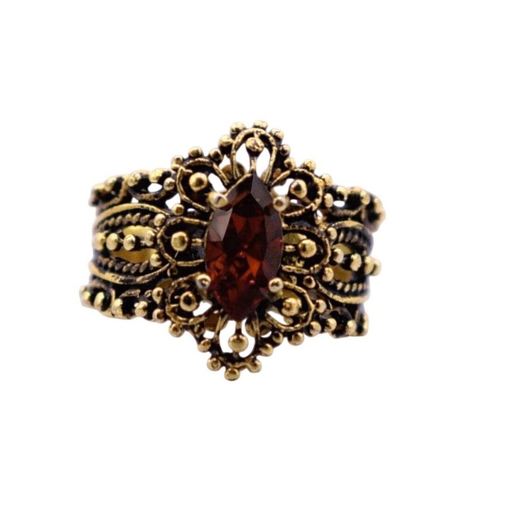Vintage 18K HGE EPO Garnet Ring Ornate Filigree Cocktail Estate Size 6